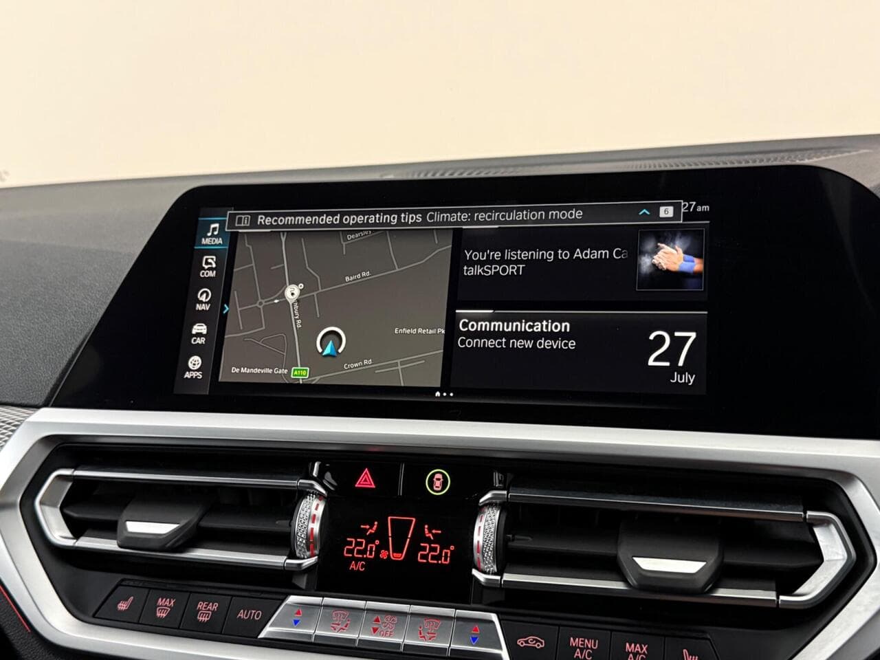 BMW 3 Series thumbnail Infotainment System