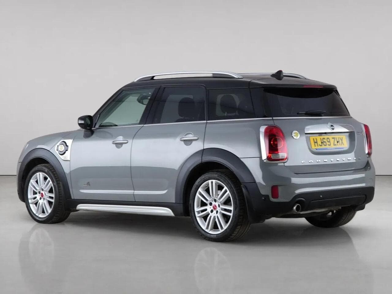 MINI Countryman thumbnail Rear Left