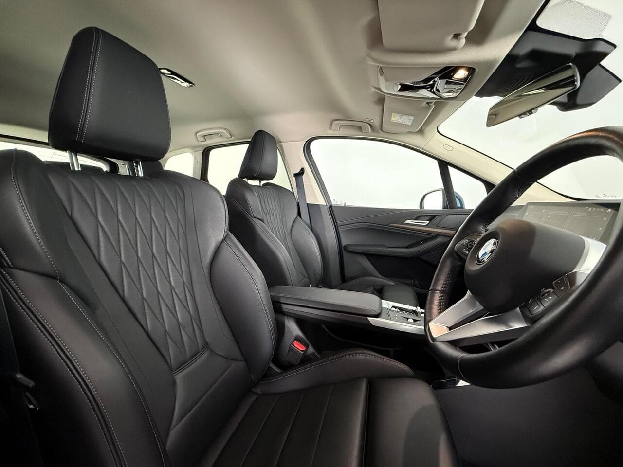 BMW 2 Series Active Tourer thumbnail Seat Driver