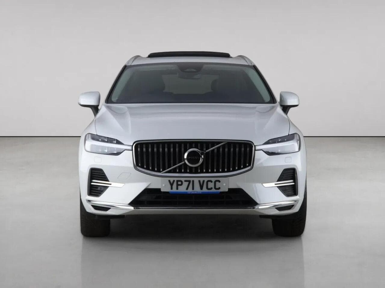 Volvo XC60 thumbnail Front