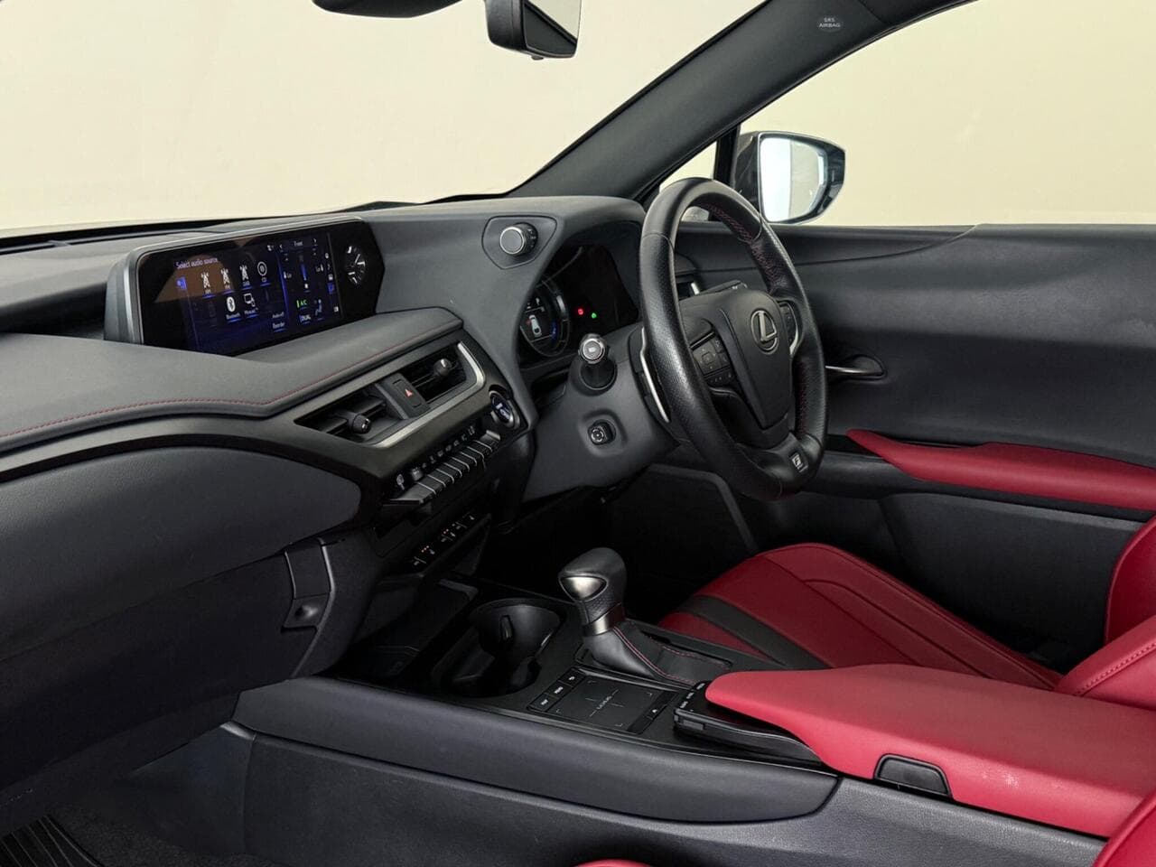 Lexus UX thumbnail Interior Front