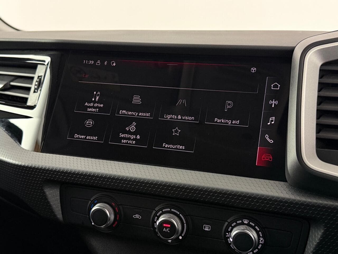 Audi A1 thumbnail Infotainment System