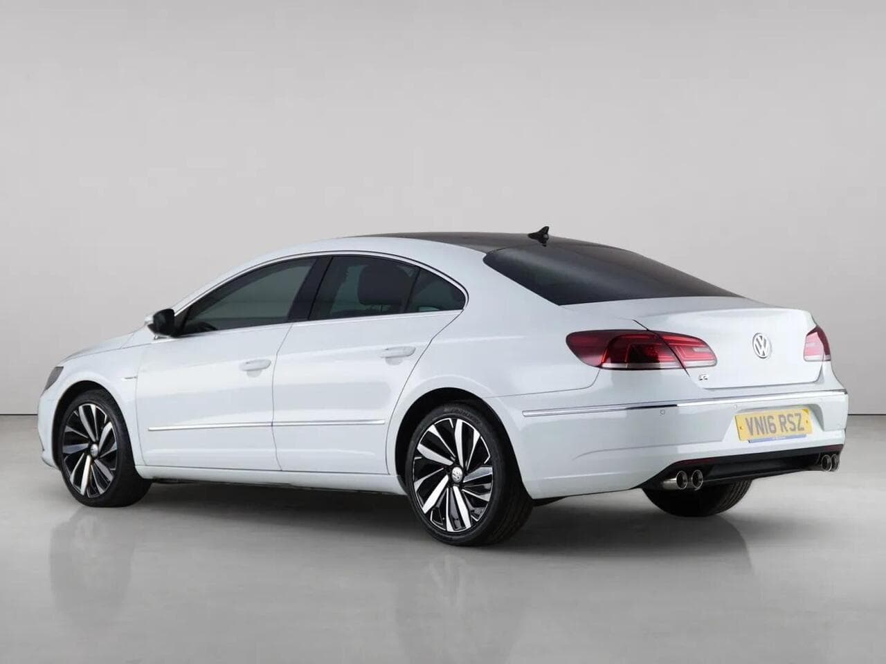 Volkswagen CC thumbnail Rear Left