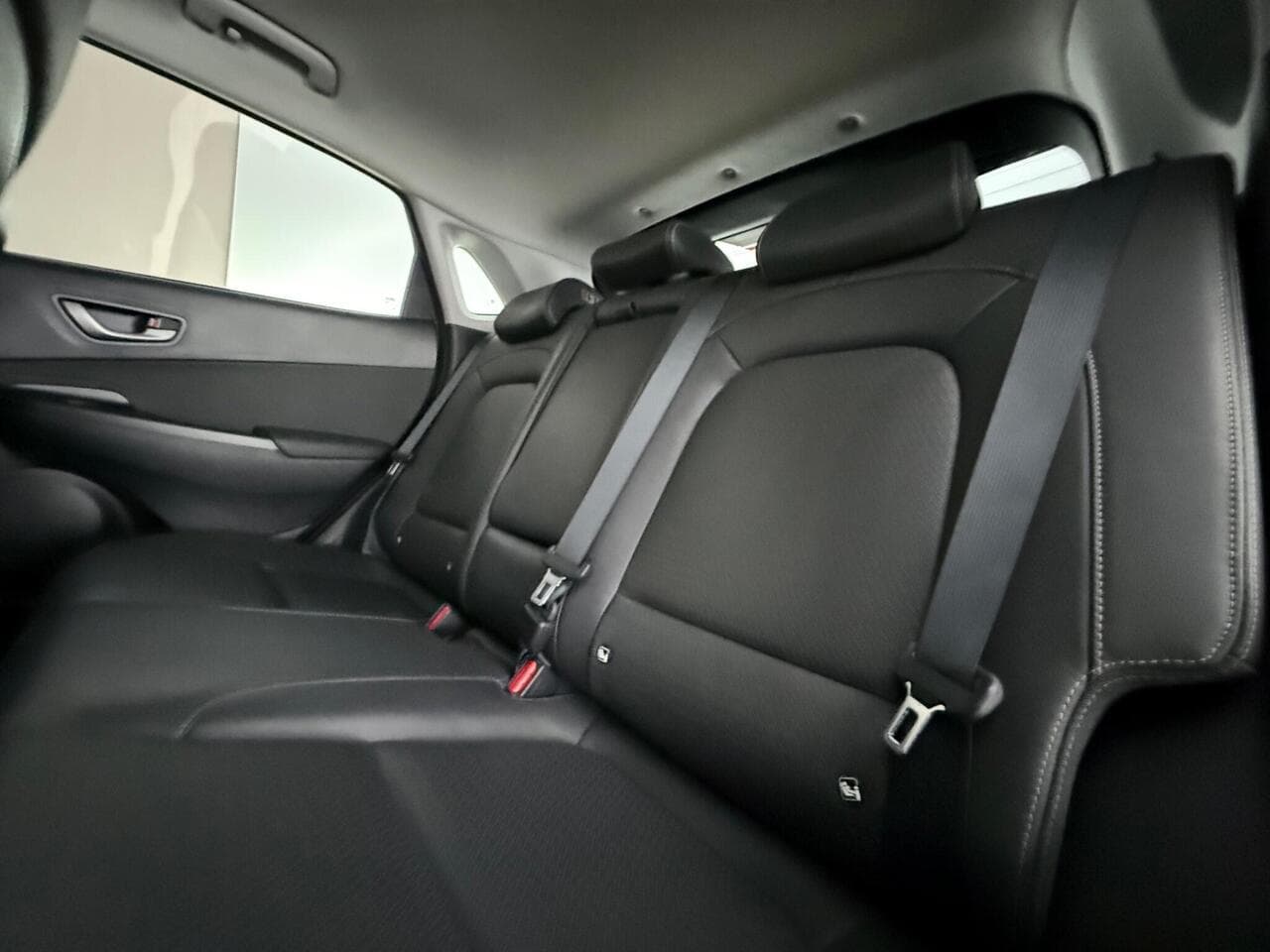 Hyundai KONA thumbnail Seats Rear