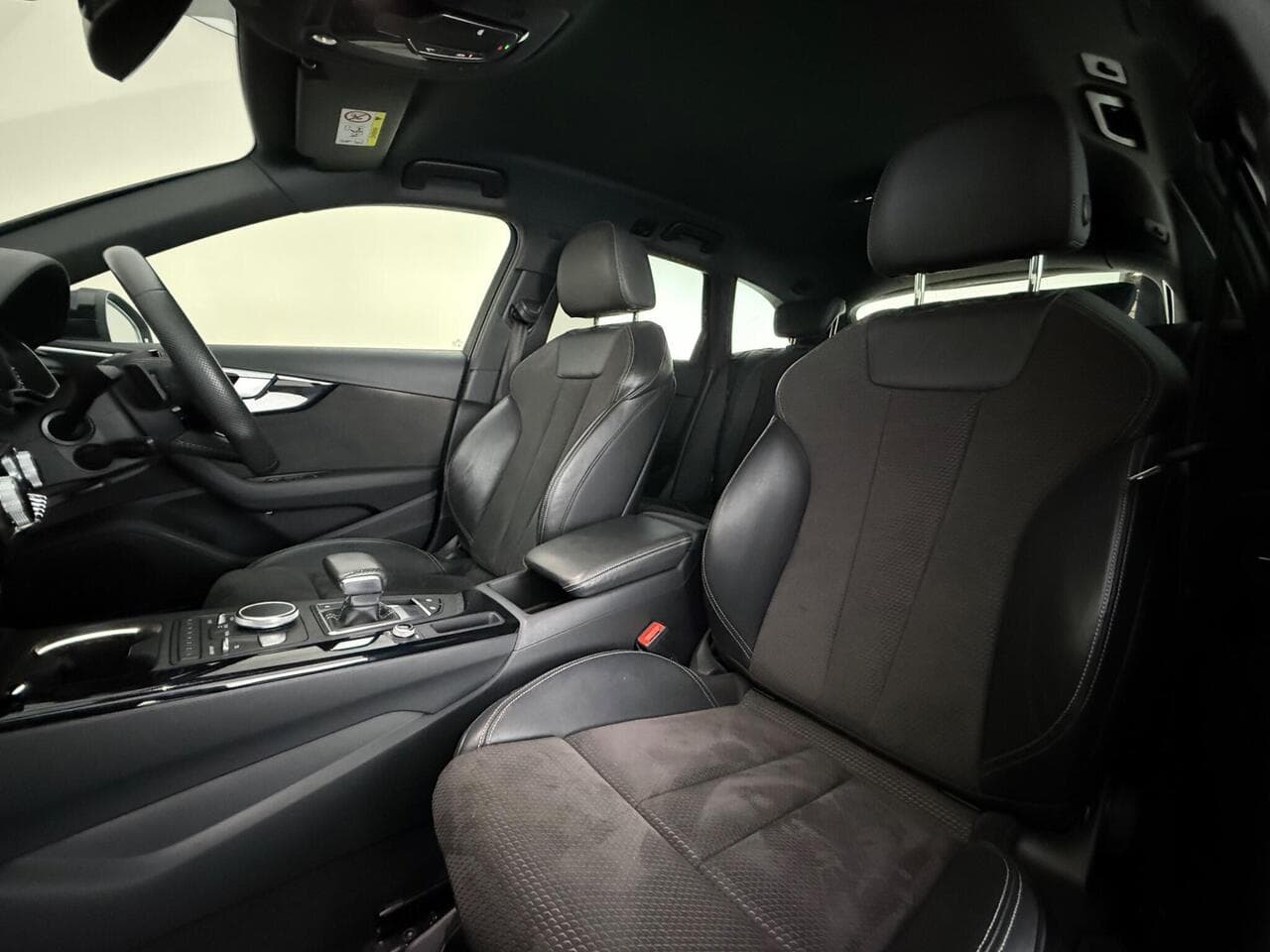 Audi A4 Avant thumbnail Seat Front Passenger