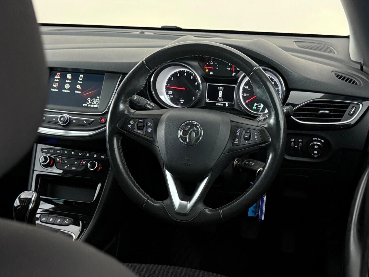 Vauxhall Astra thumbnail Steering Wheel