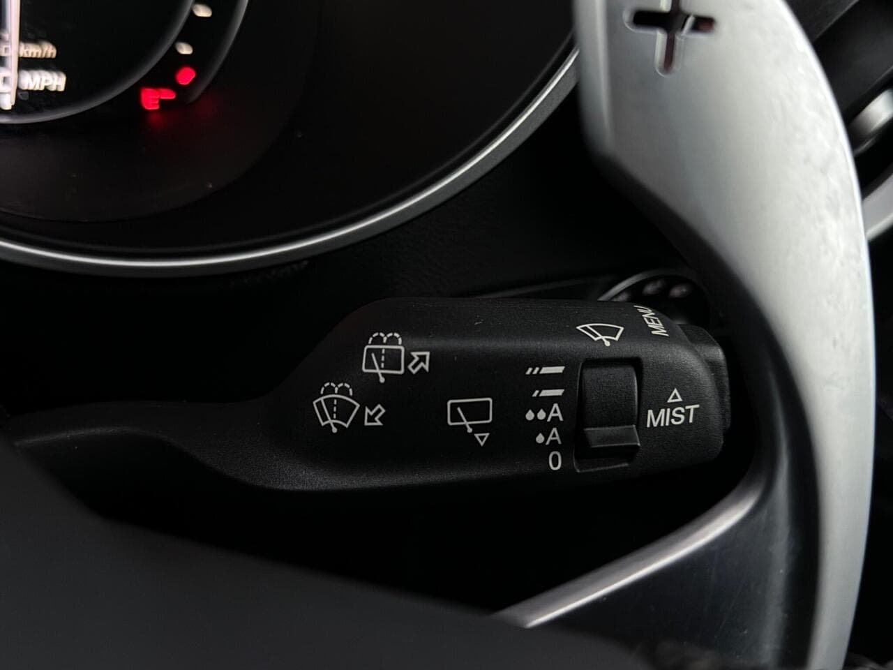 Alfa Romeo Stelvio thumbnail Misc Controls