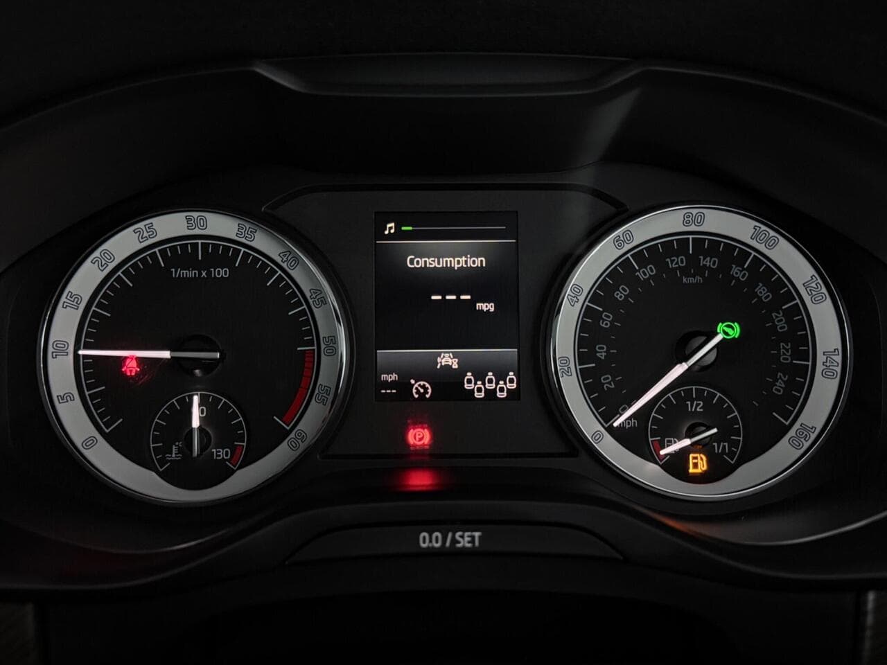 Skoda Kodiaq thumbnail Driver Instruments