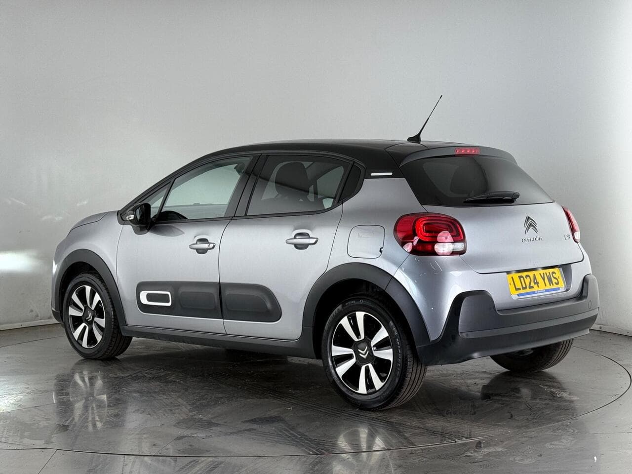 Citroen C3 thumbnail Rear Left