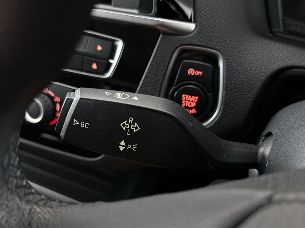 BMW 1 Series thumbnail Misc Controls