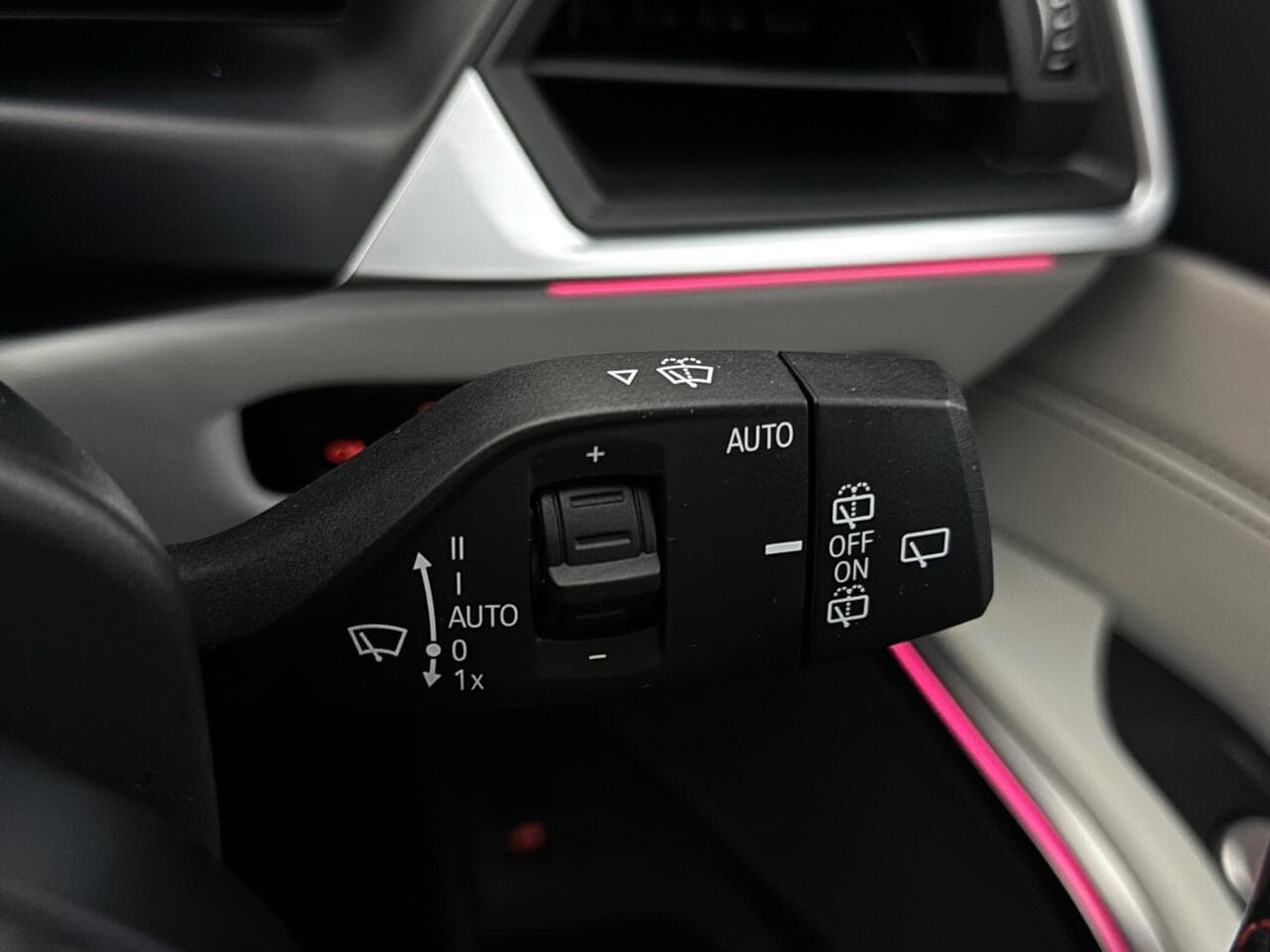 BMW M3 thumbnail Misc Controls