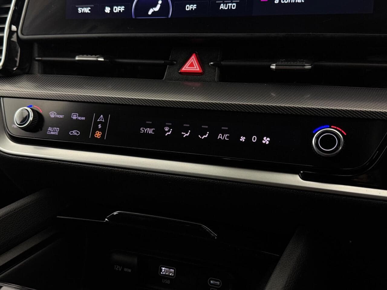 Kia Sportage thumbnail Infotainment System