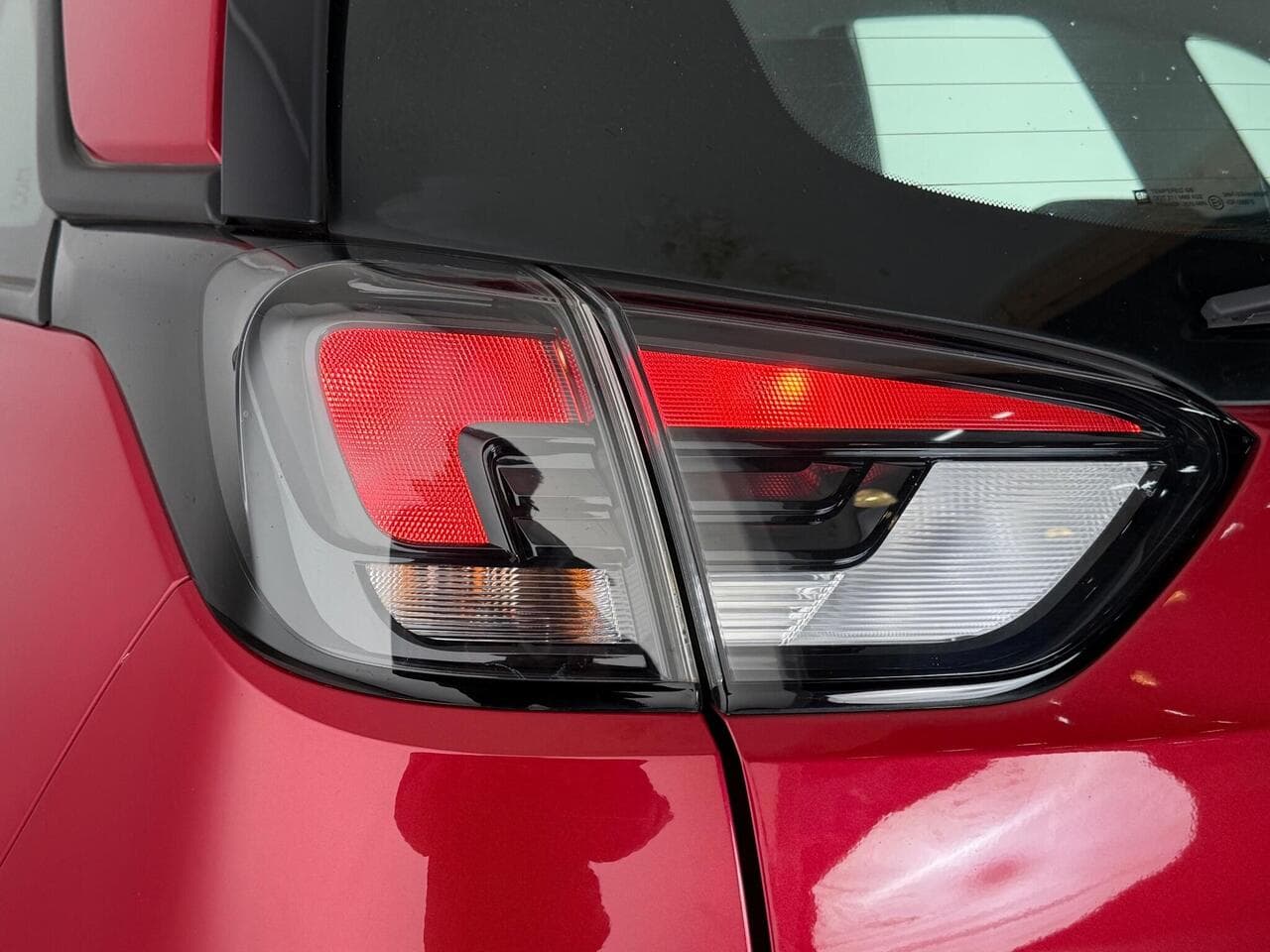 Vauxhall Crossland thumbnail Lights Front