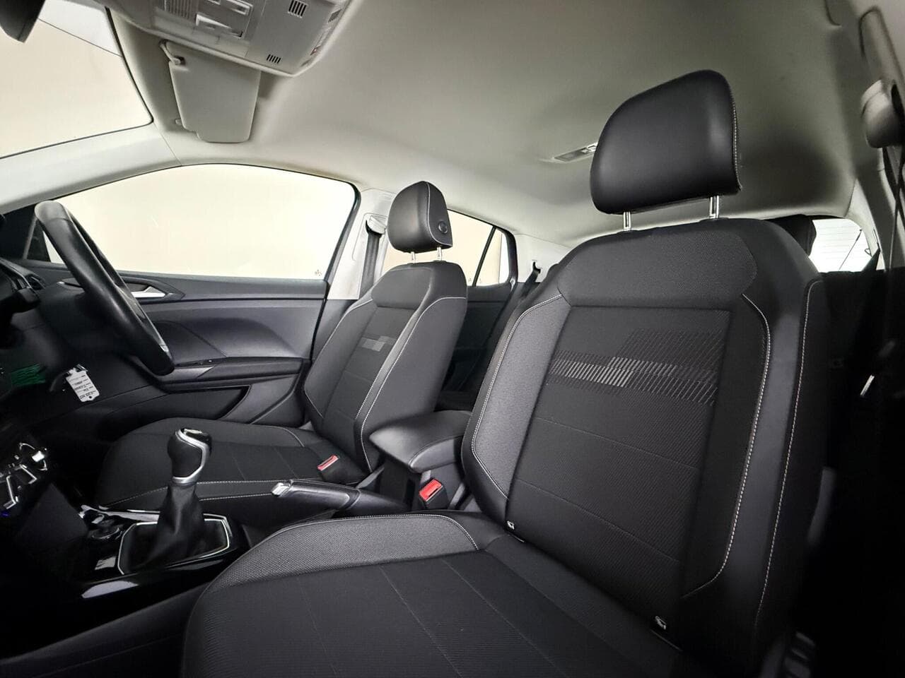 Volkswagen T-Cross thumbnail Seat Front Passenger