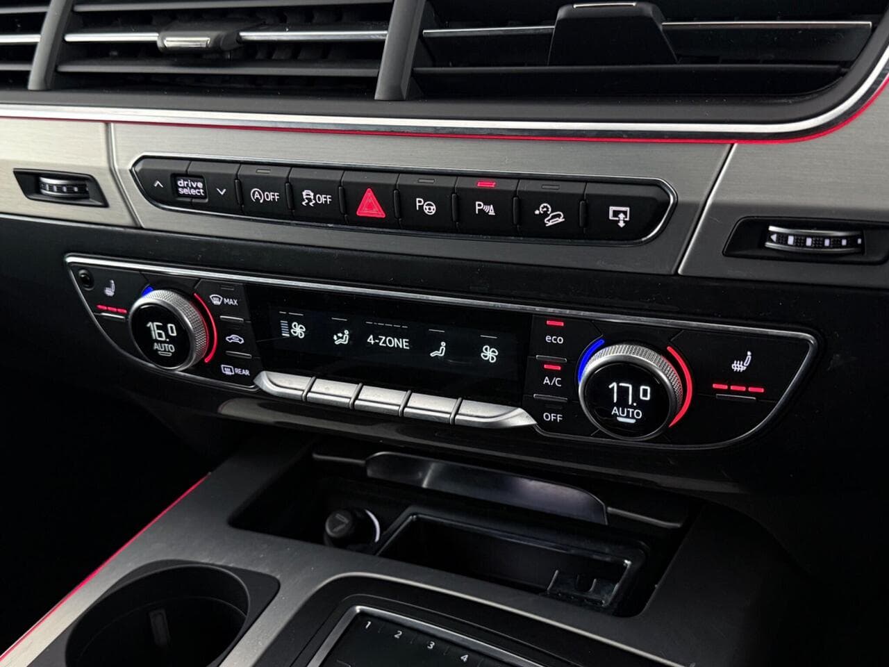 Audi Q7 thumbnail Misc Controls