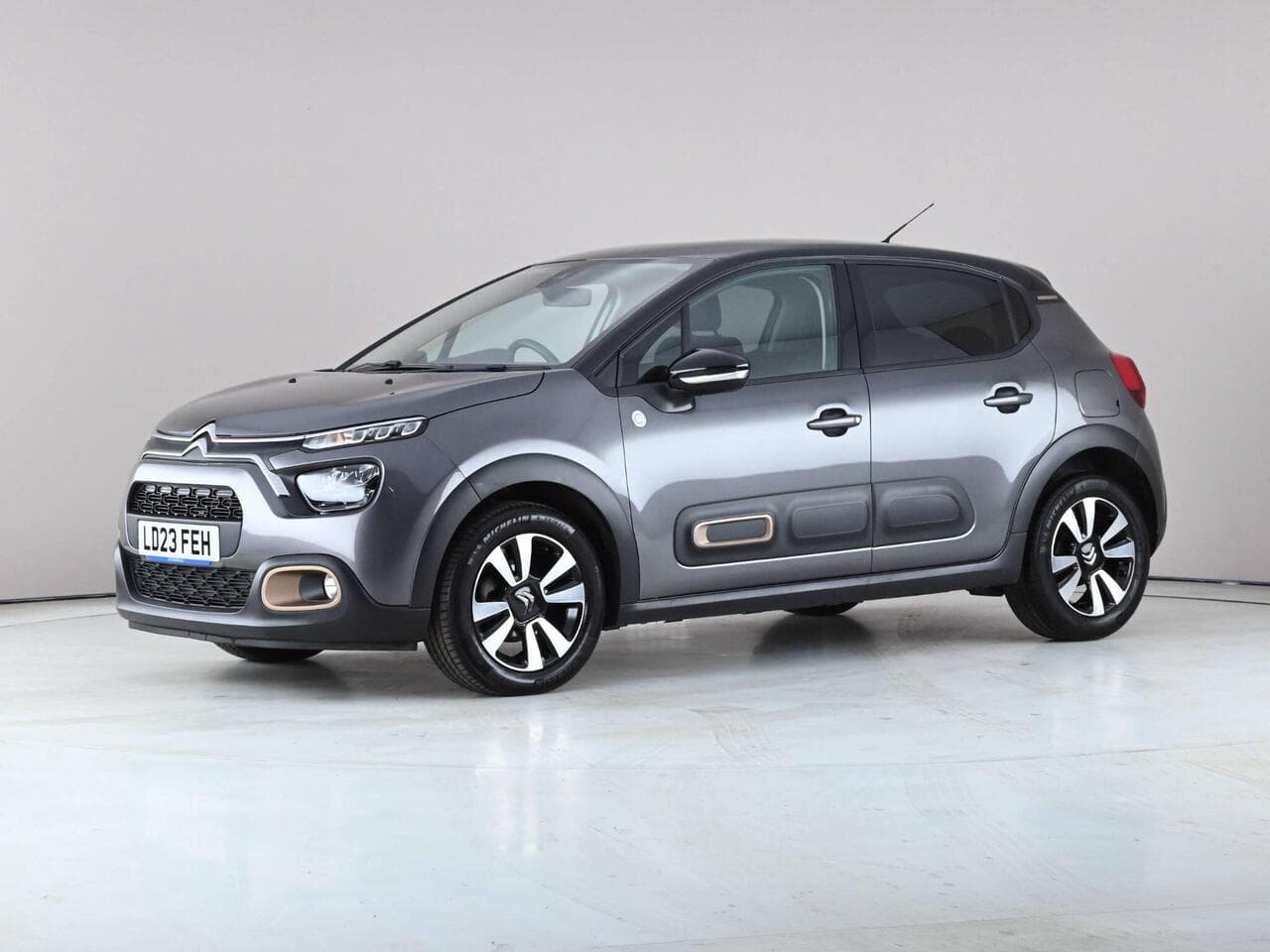 Citroen C3 thumbnail Front Left