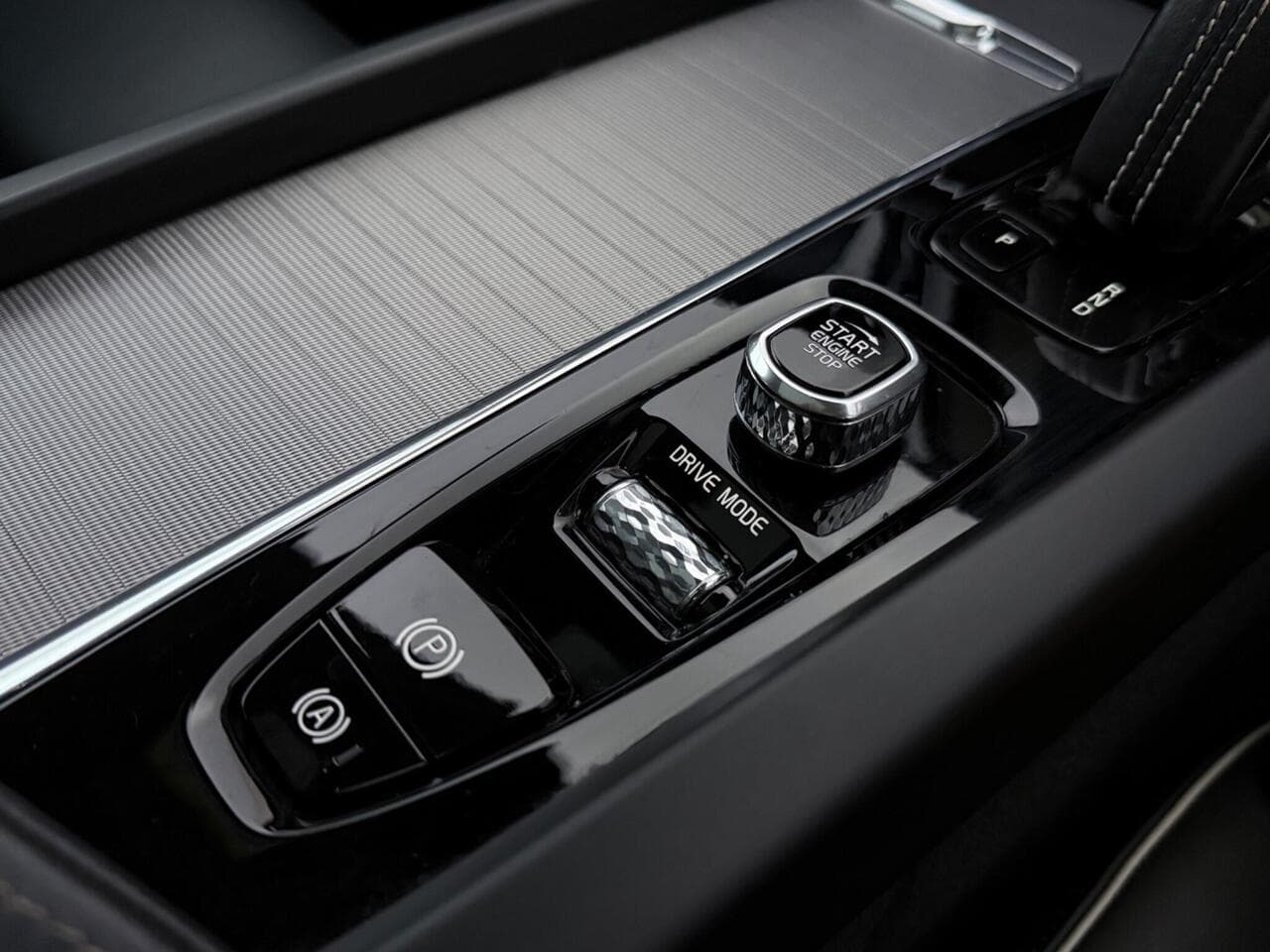Volvo XC60 thumbnail Interior Front