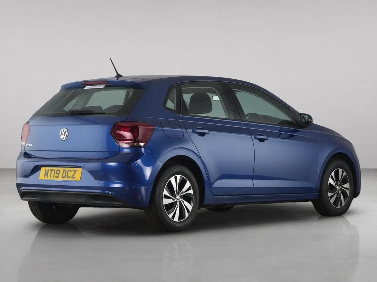 Volkswagen Polo thumbnail Rear Right