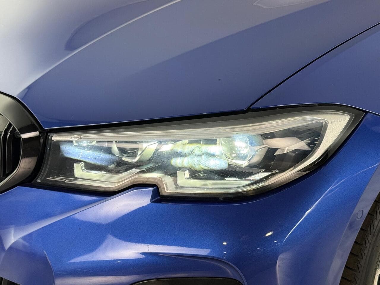 BMW 3 Series thumbnail Lights Front