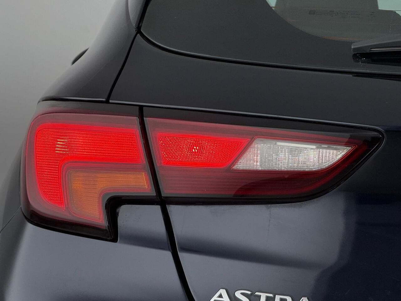 Vauxhall Astra thumbnail Lights Rear