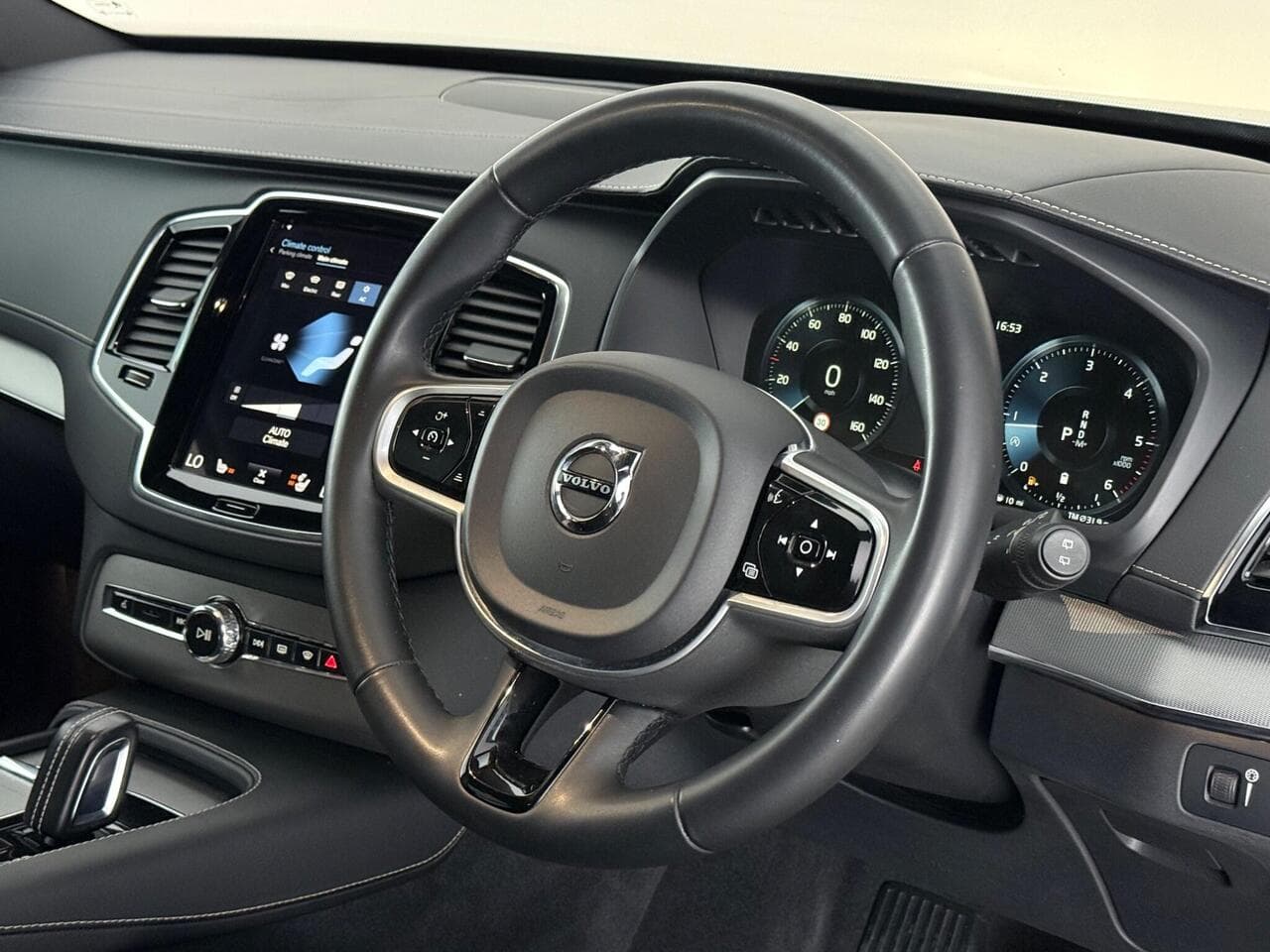 Volvo XC90 thumbnail Steering Wheel