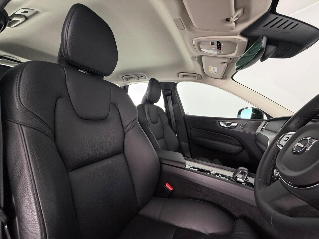 Volvo XC60 thumbnail Seat Driver