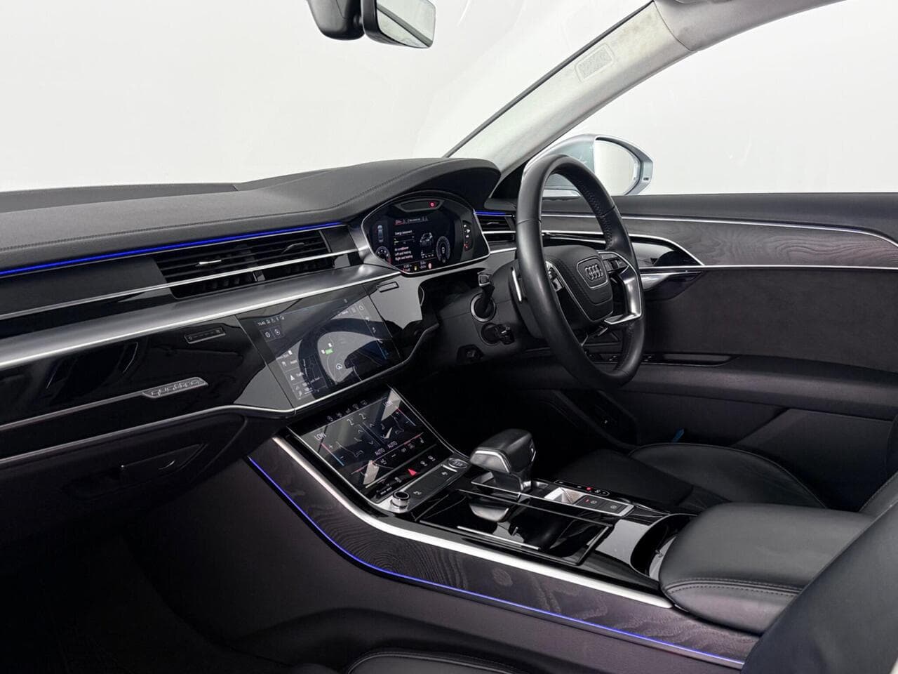 Audi A8 thumbnail Interior Front