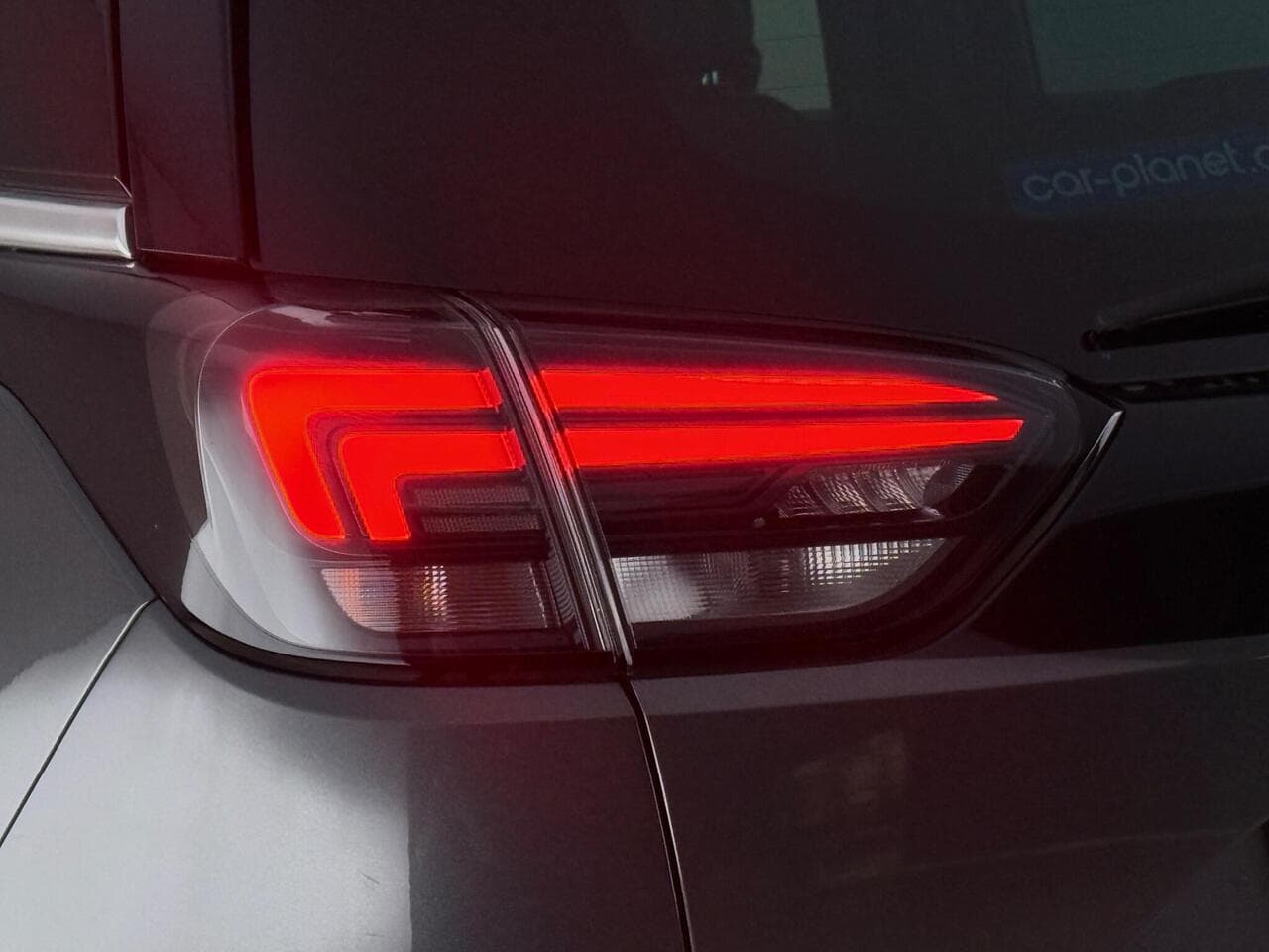 Vauxhall Crossland thumbnail Lights Rear