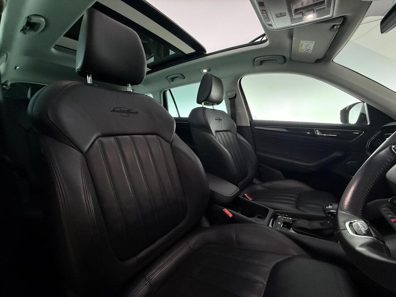 Skoda Kodiaq thumbnail Seat Driver