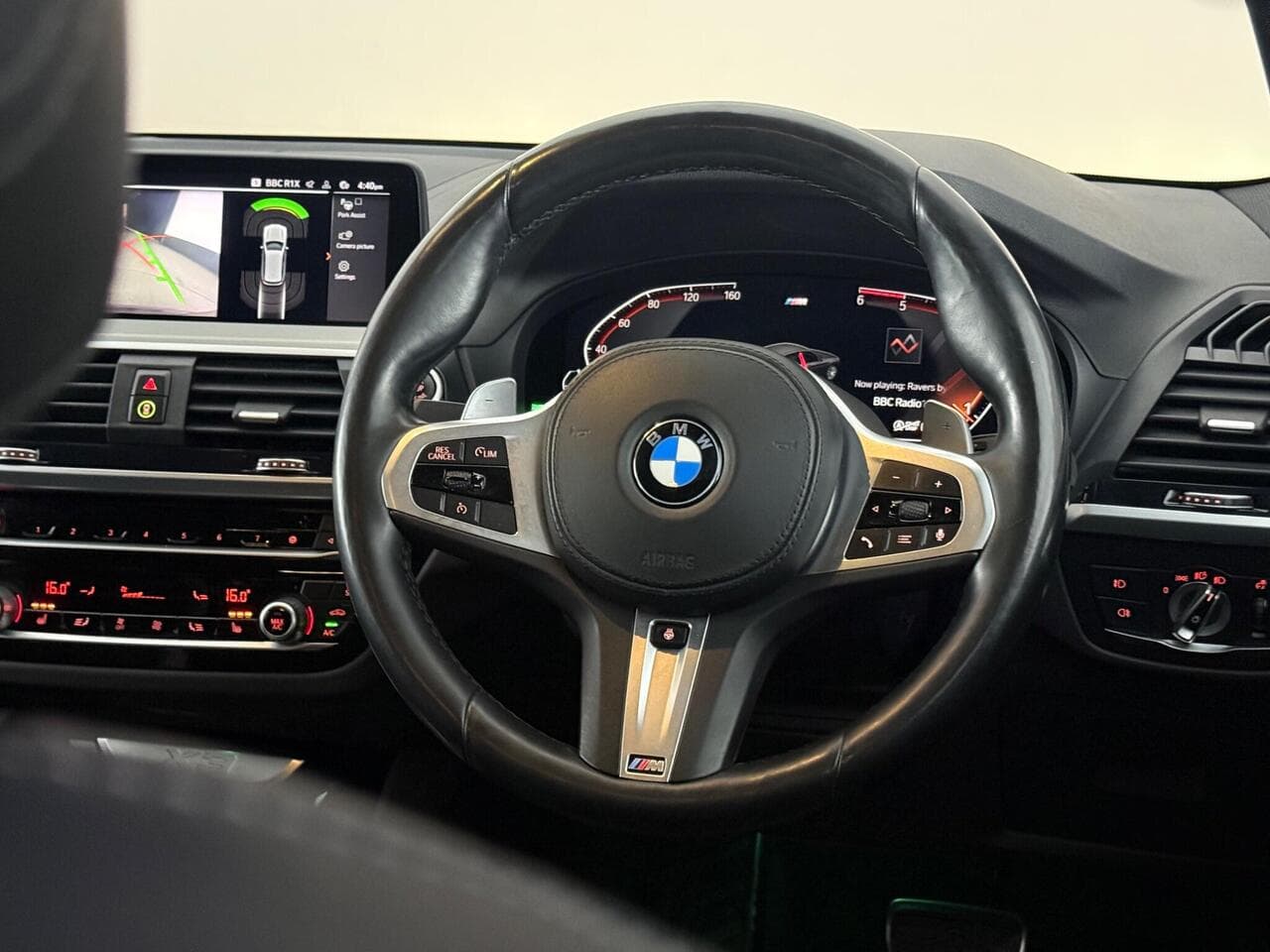 BMW X3 thumbnail Steering Wheel