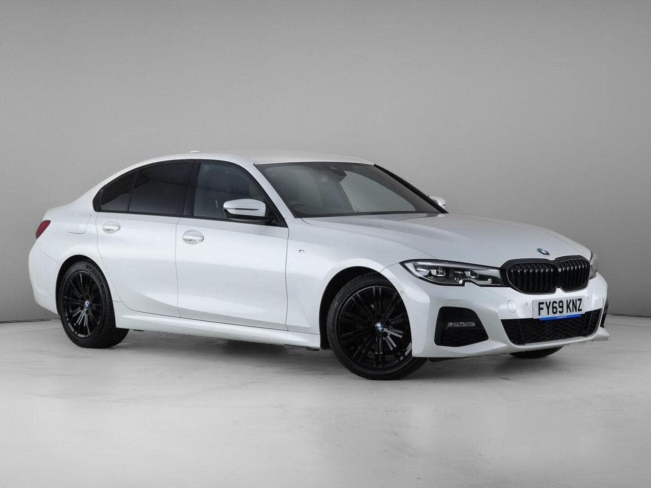 BMW 3 Series - BMW 3 Series 2.0 320i M Sport Auto Euro 6 (s/s) 4dr