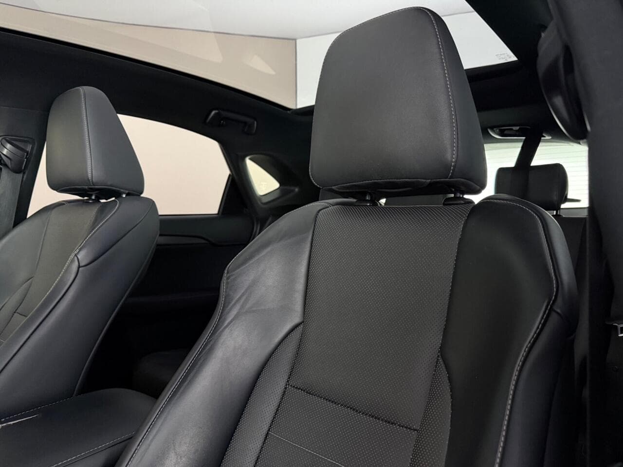 Lexus NX thumbnail Seat Front Passenger