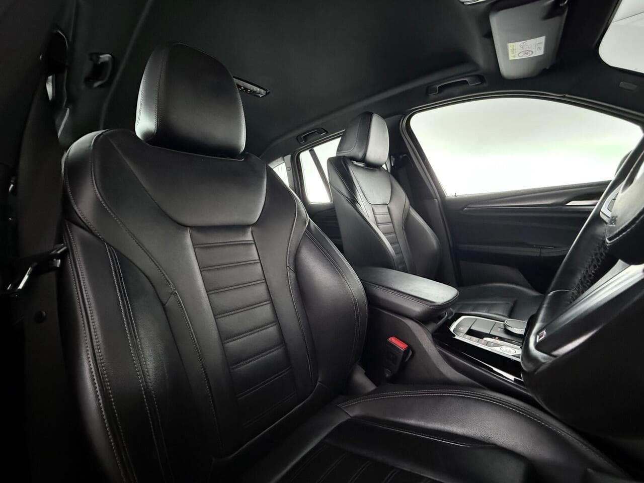 BMW X3 thumbnail Seat Driver