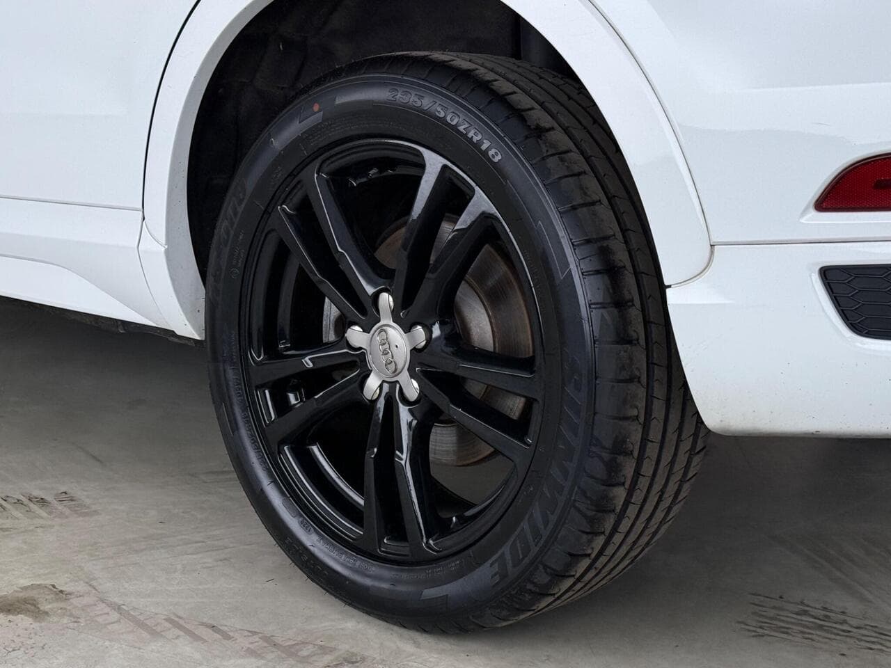 Audi Q3 thumbnail Wheel