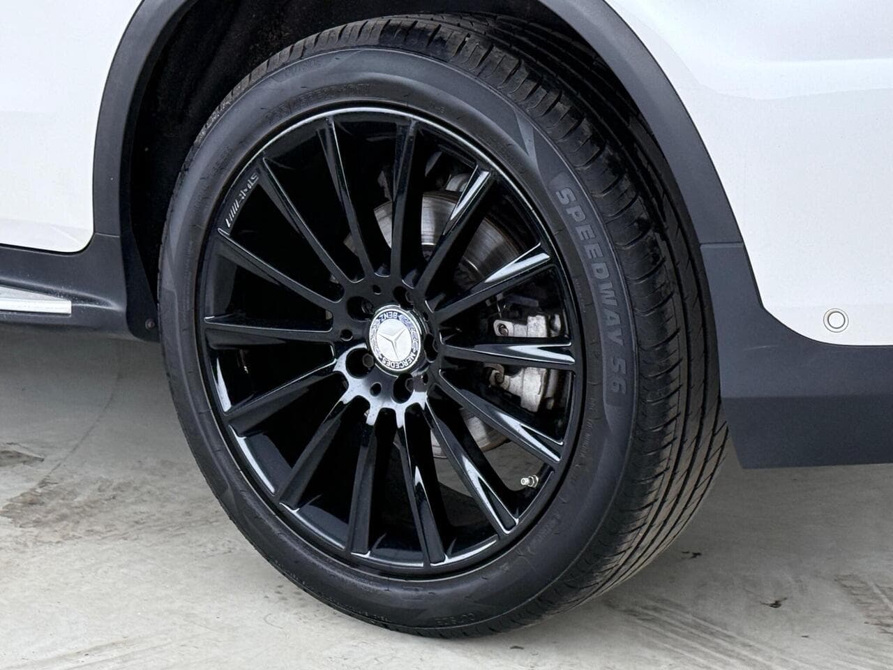 Mercedes-Benz GLC thumbnail Wheel