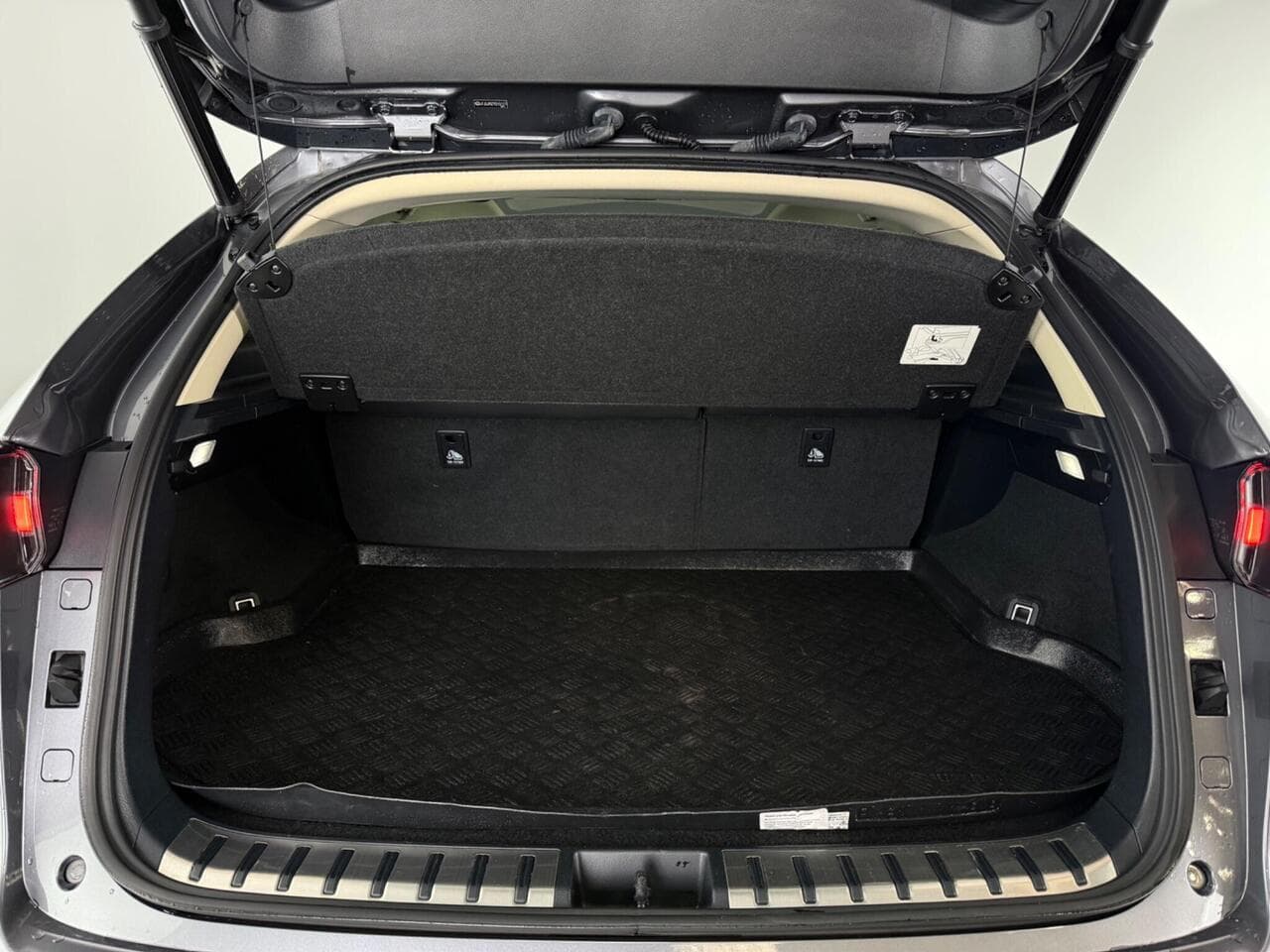 Lexus NX thumbnail Boot