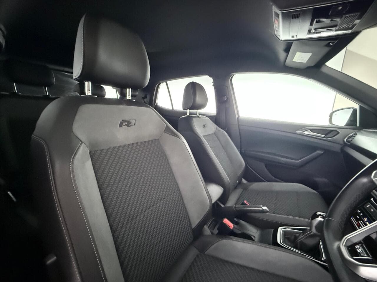 Volkswagen T-Cross thumbnail Seat Driver