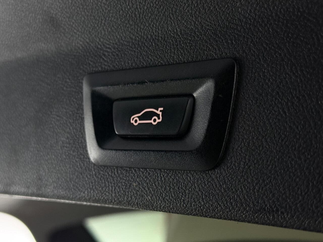 BMW X3 thumbnail Misc Controls