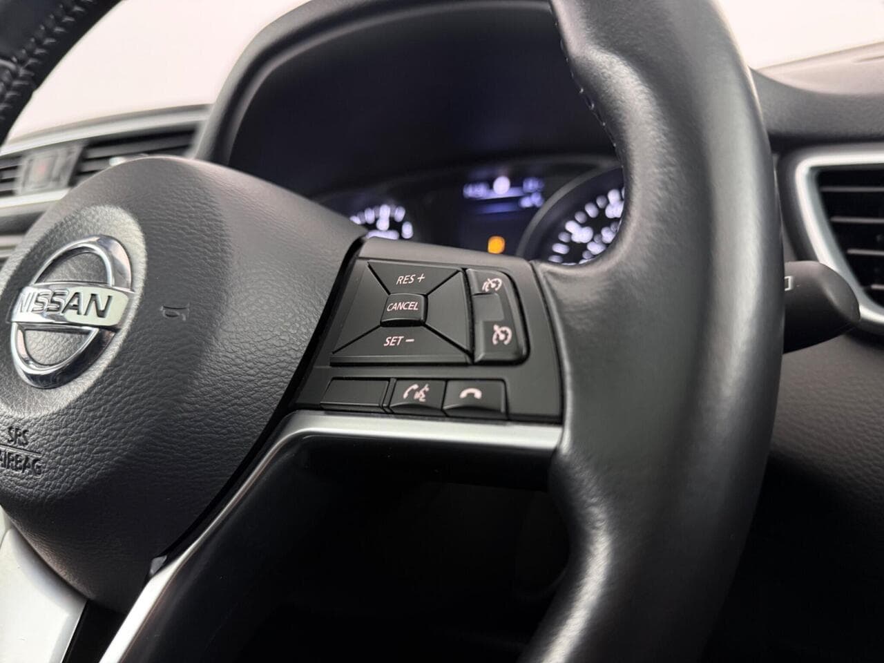 Nissan Qashqai thumbnail Inconclusive