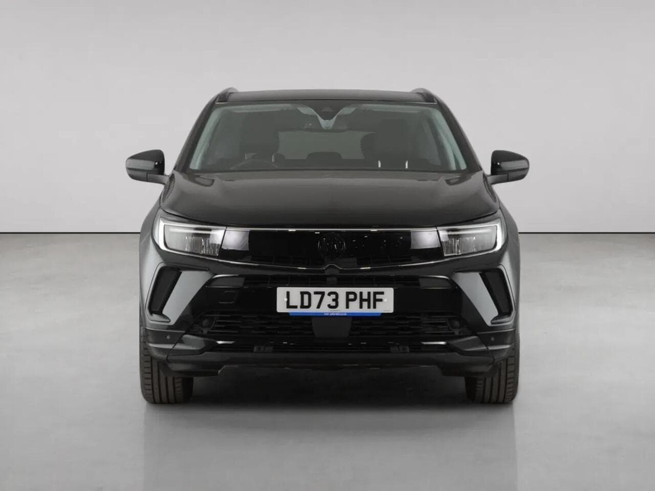 Vauxhall Grandland thumbnail Front