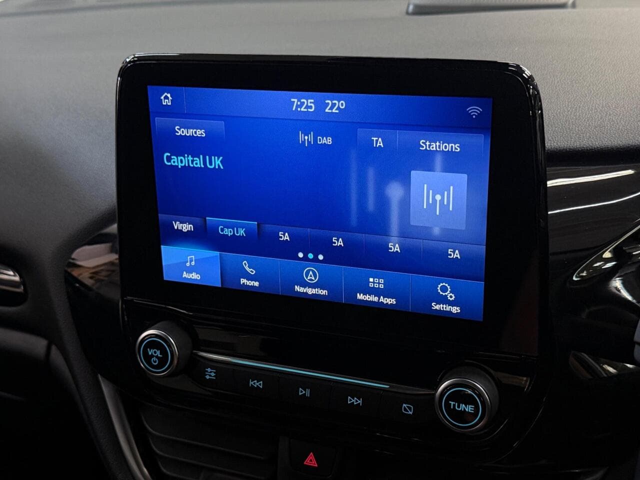 Ford Fiesta thumbnail Infotainment System