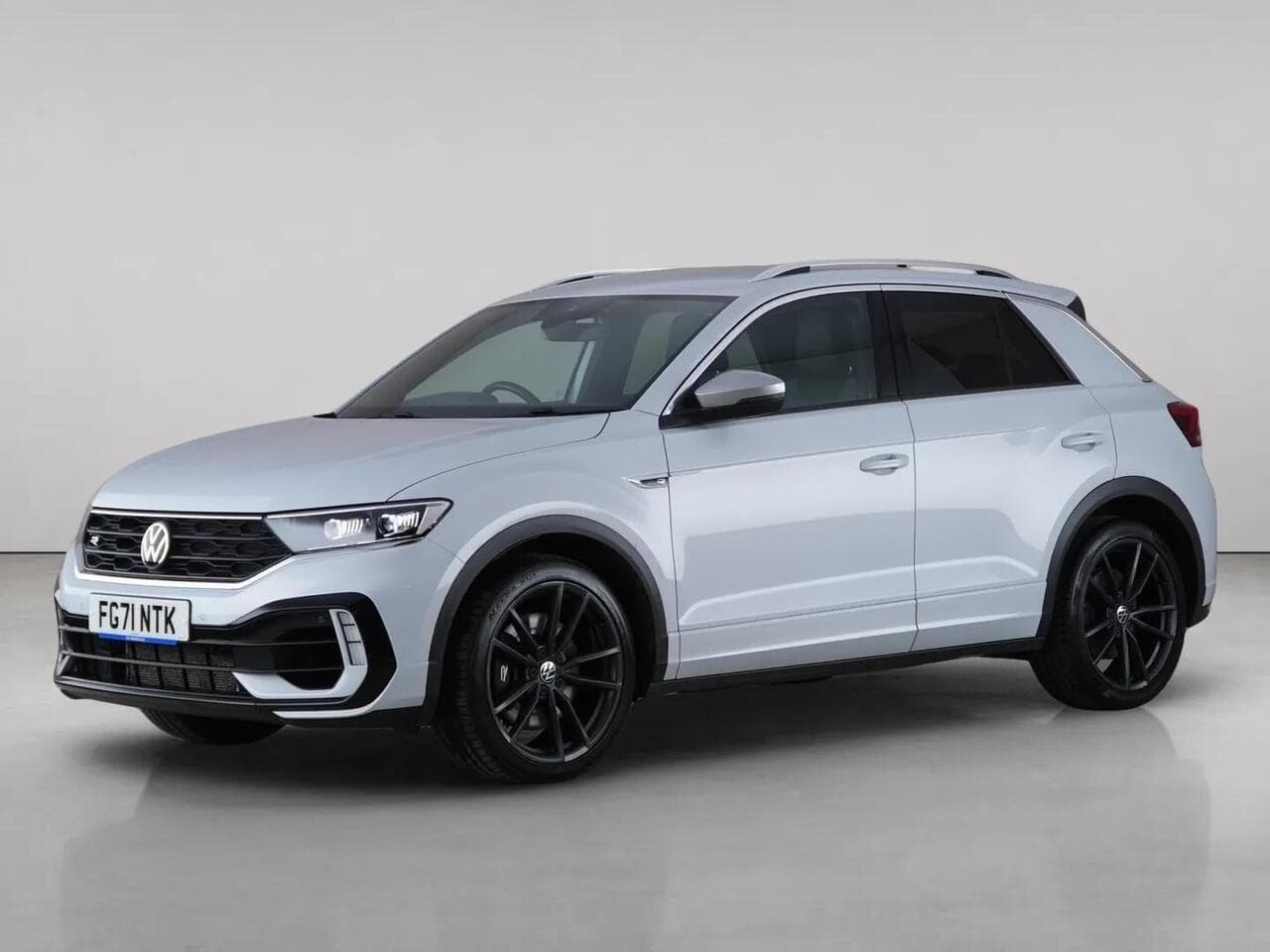 Volkswagen T-Roc thumbnail Front Left