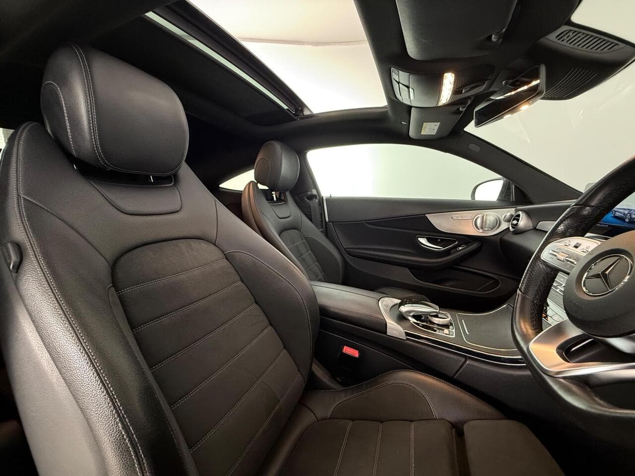 Mercedes-Benz C Class thumbnail Seat Driver