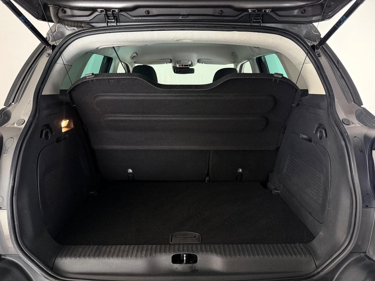 Citroen C3 Aircross thumbnail Boot