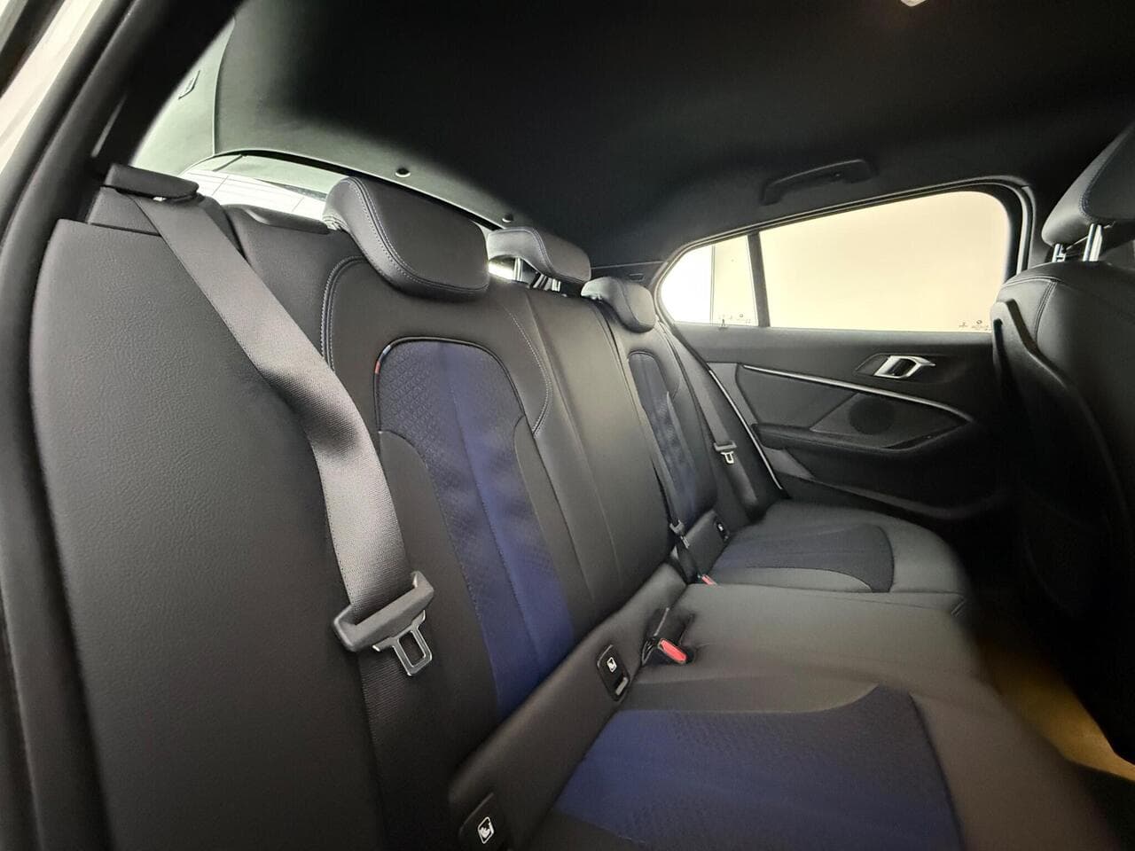 BMW 1 Series thumbnail Seats Rear