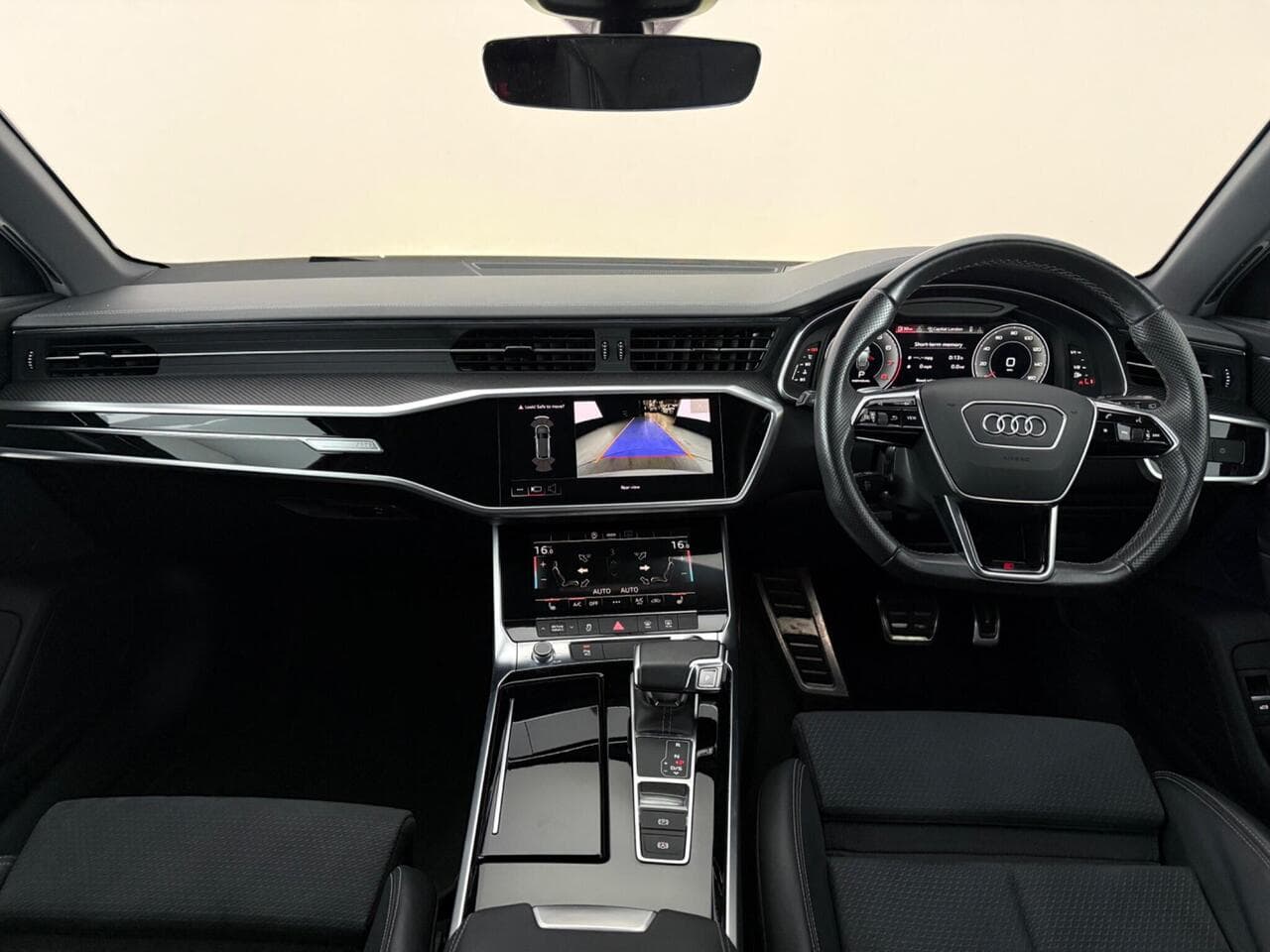Audi A6 Avant thumbnail Interior Front