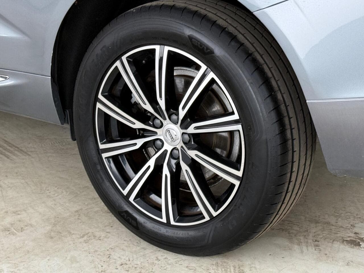 Volvo XC60 thumbnail Wheel