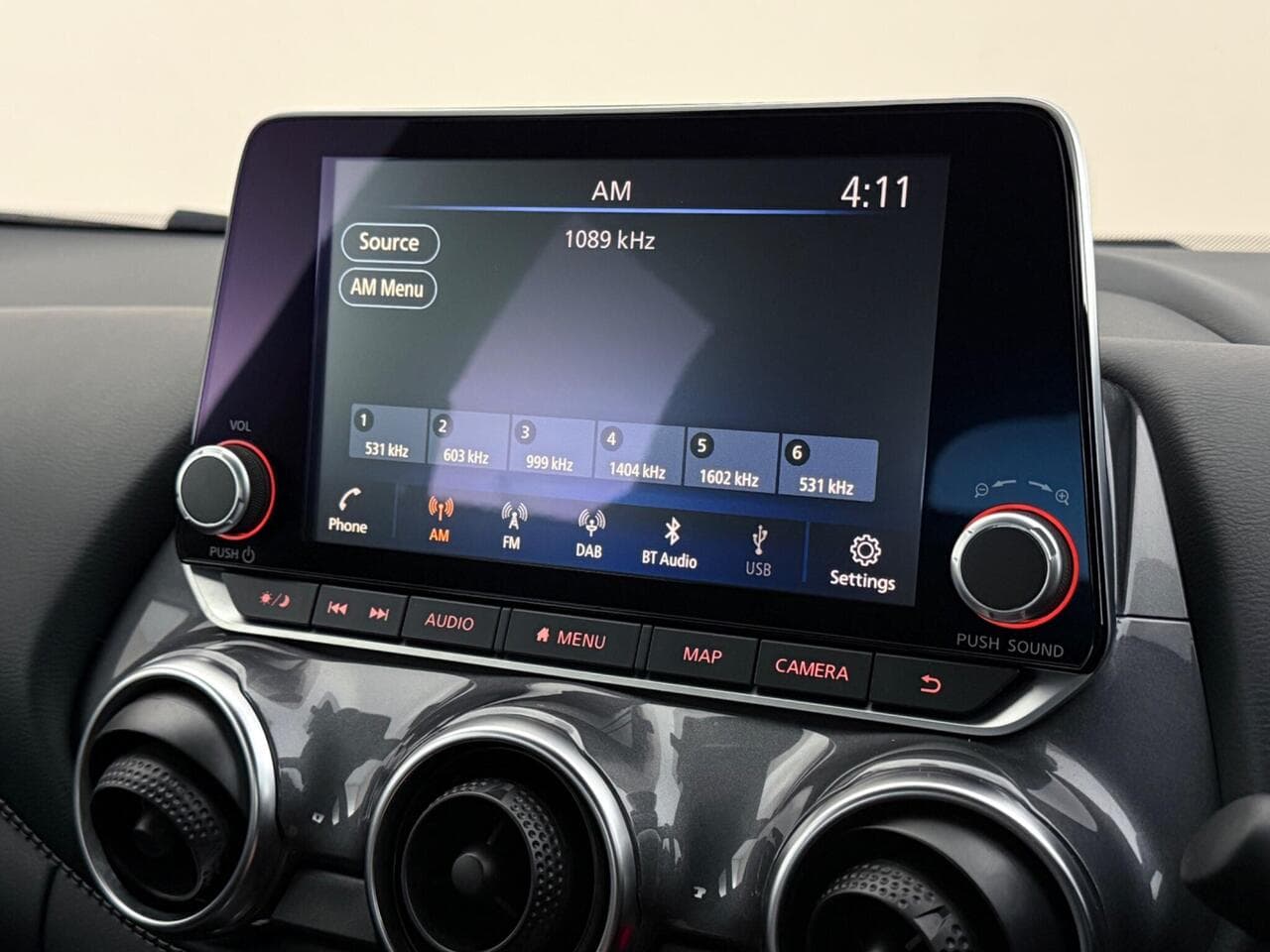 Nissan Juke thumbnail Infotainment System