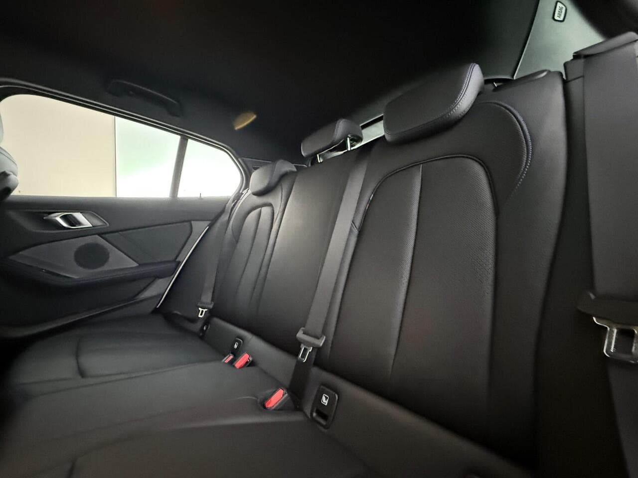 BMW 1 Series thumbnail Seats Rear