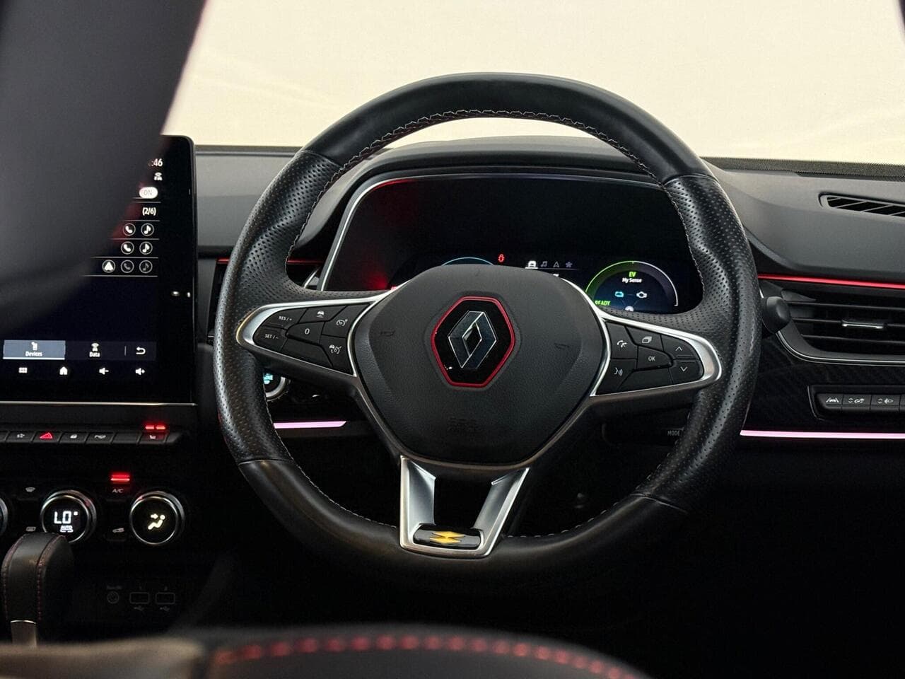Renault Arkana thumbnail Steering Wheel